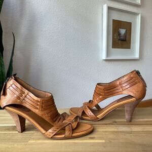 H. S. Trask Leather Shoe Heel Size 7 Open Toe Woven Wooden Heel Zipper